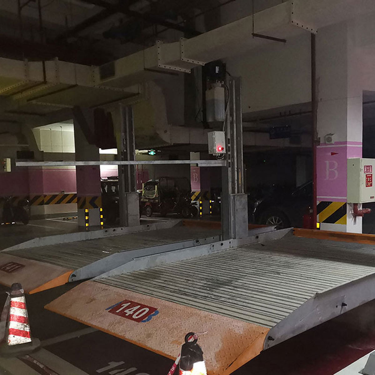 康樂(lè)立體車庫(kù)租賃回收.jpg